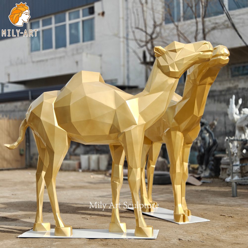 Gold Painted Outdoor Metal Camel Statue
