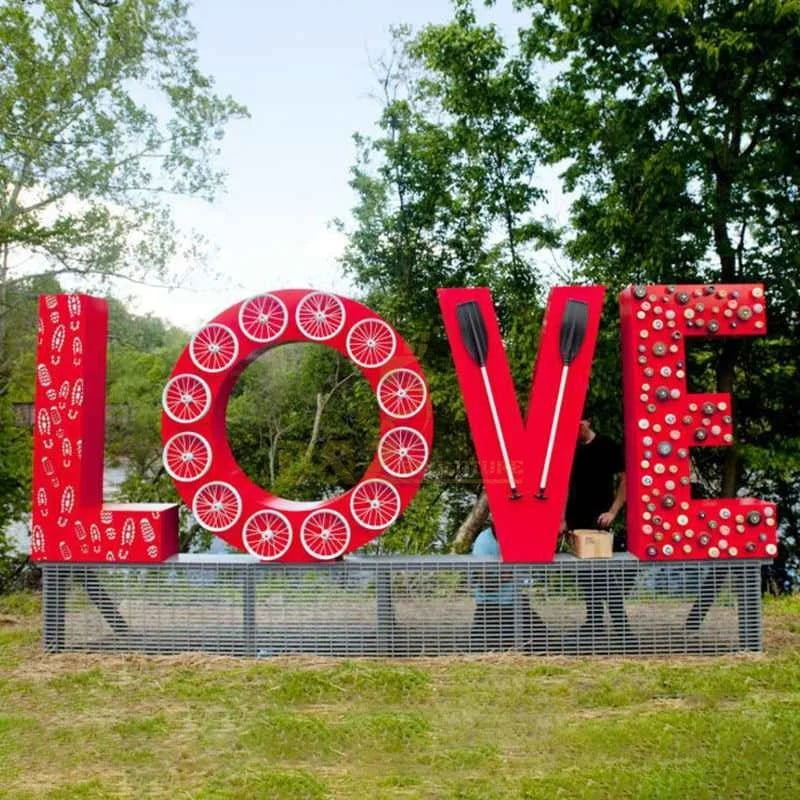 amous Metal Love Hope Sculptures Outdoor Decor