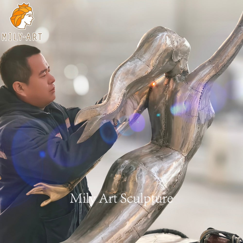 metal mermaid sculpture welding process