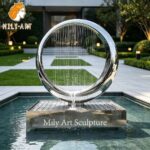 circle water fountain outdoor