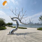 stainless steel tree sculpture outdoor