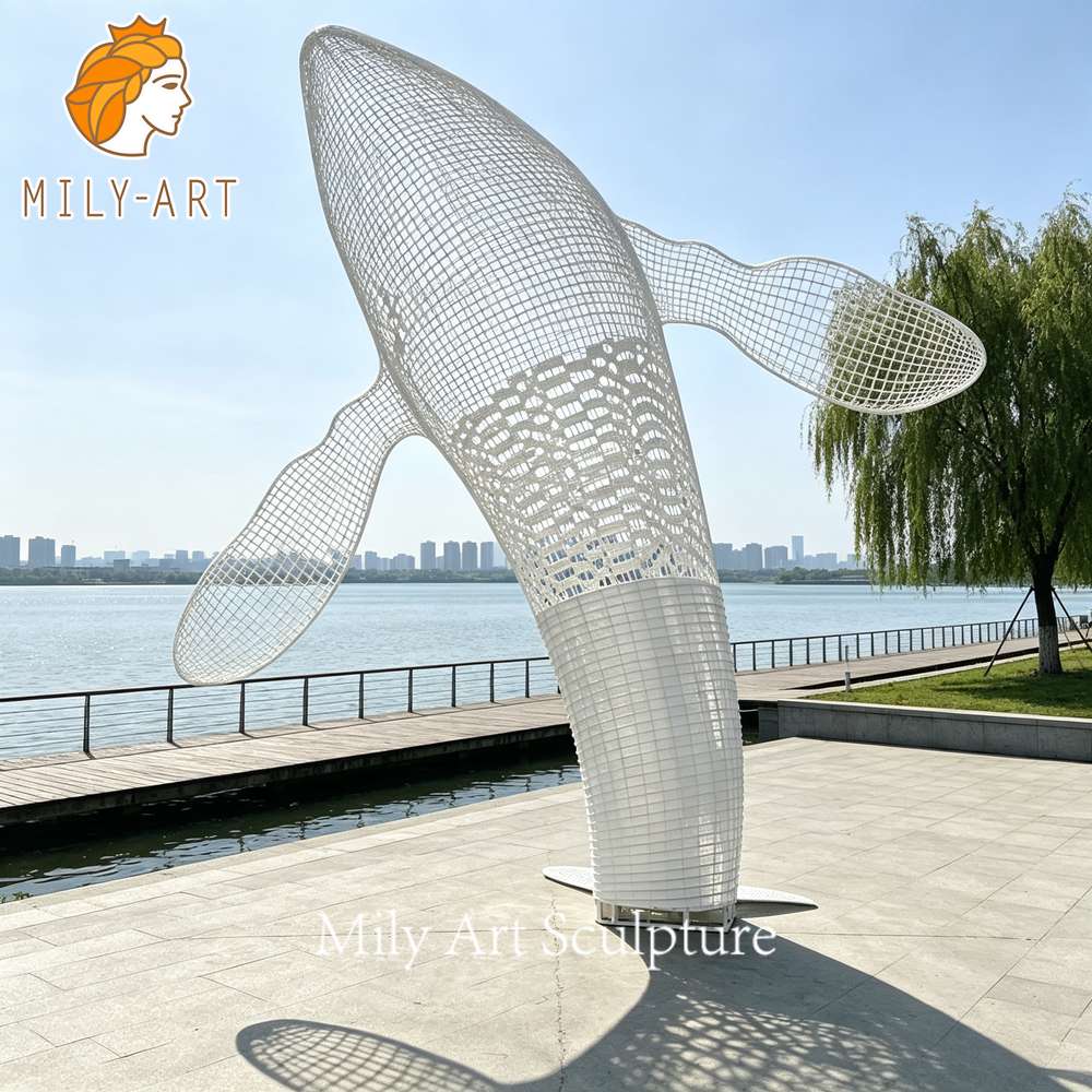 stainless steel wire whale sculpture