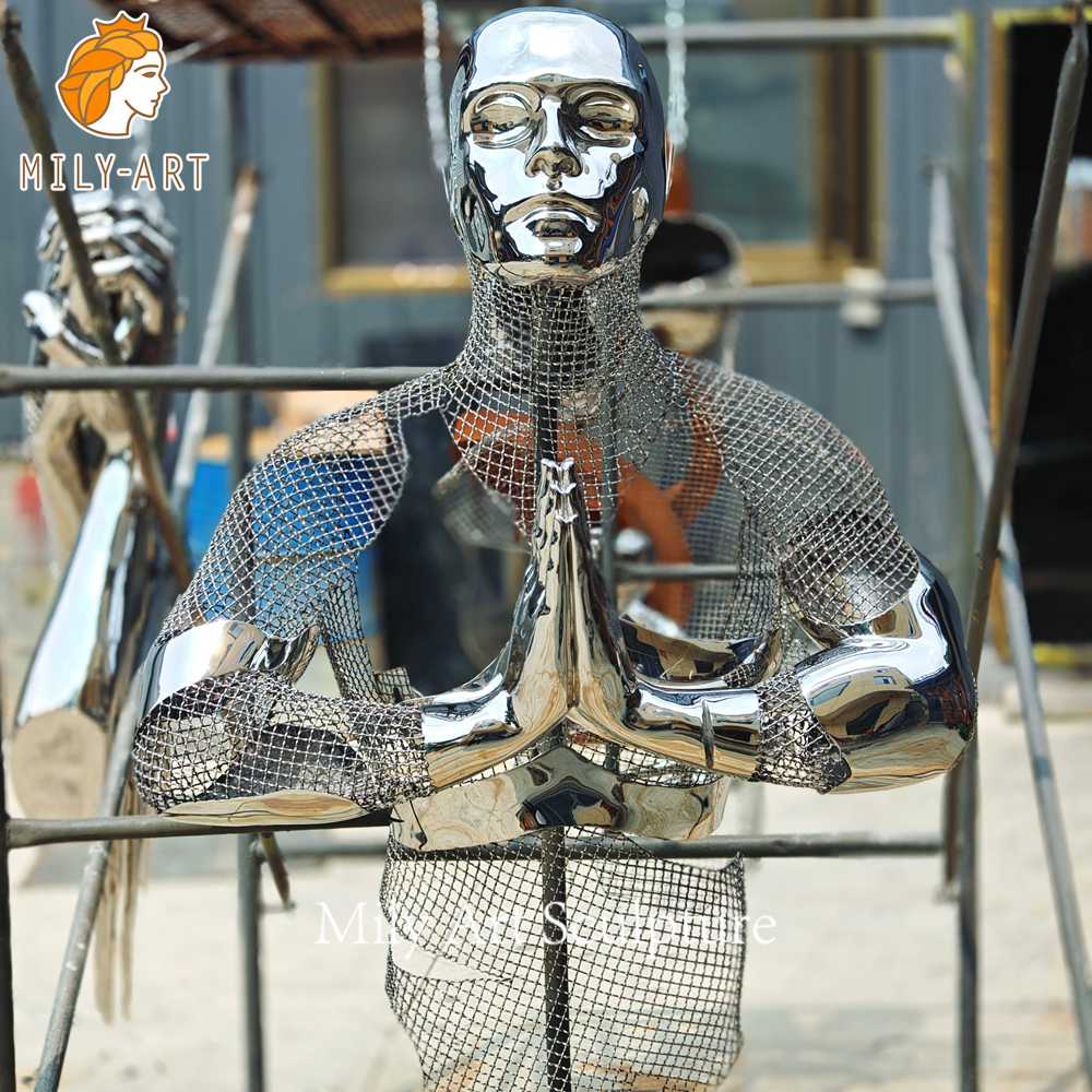 wire mesh stainless steel figure sculpture