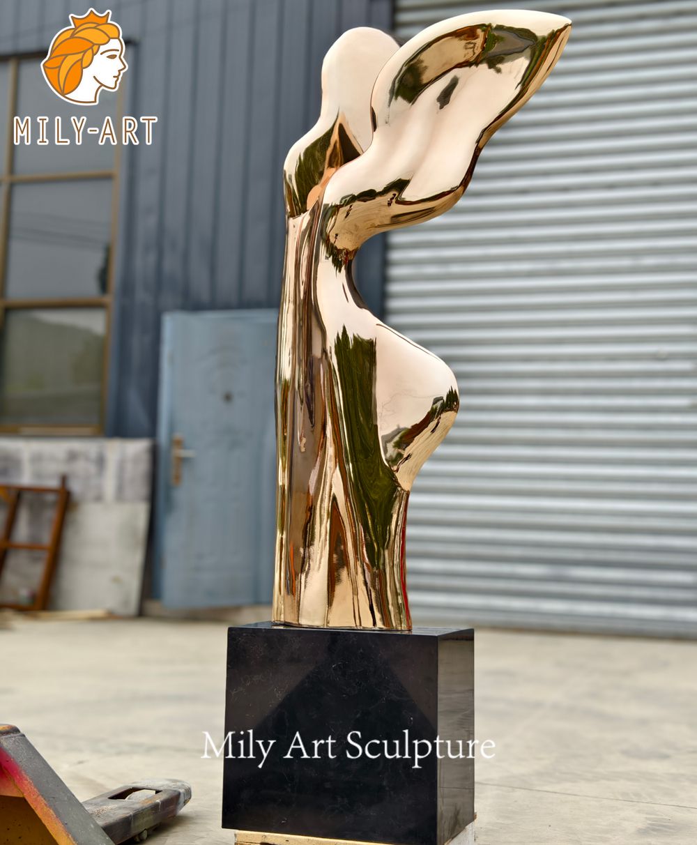 gold metal sculpture factory finished