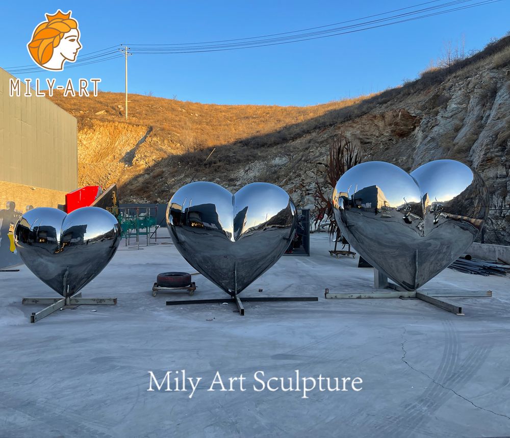 metal heart sculpture different sizes