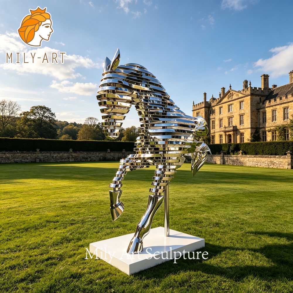 metal horse head sculpture lawn