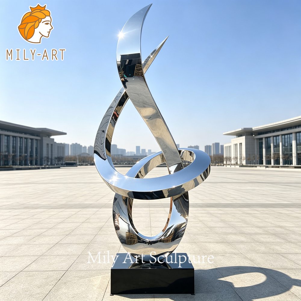 mirror polished stainless steel sculpture outdoor