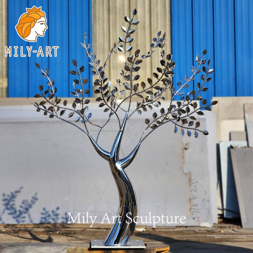 finished outdoor metal tree sculpture