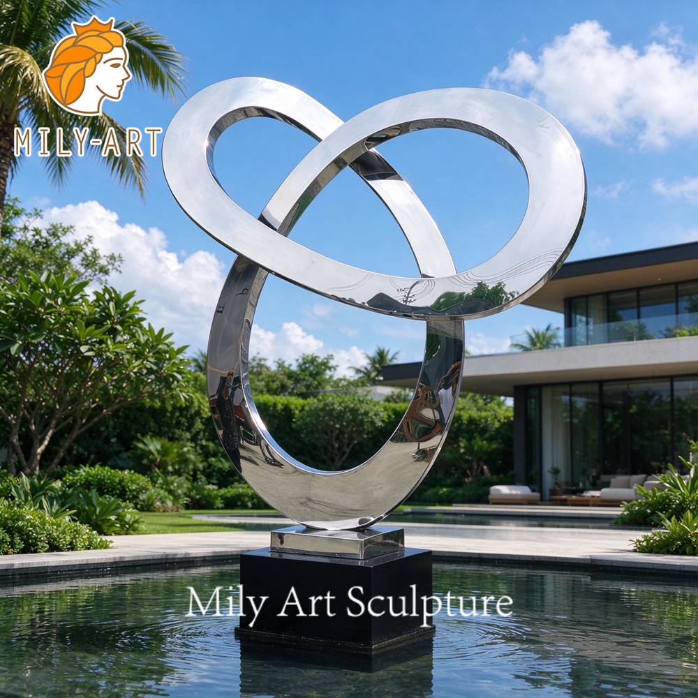 stainless steel clover sculpture outdoor
